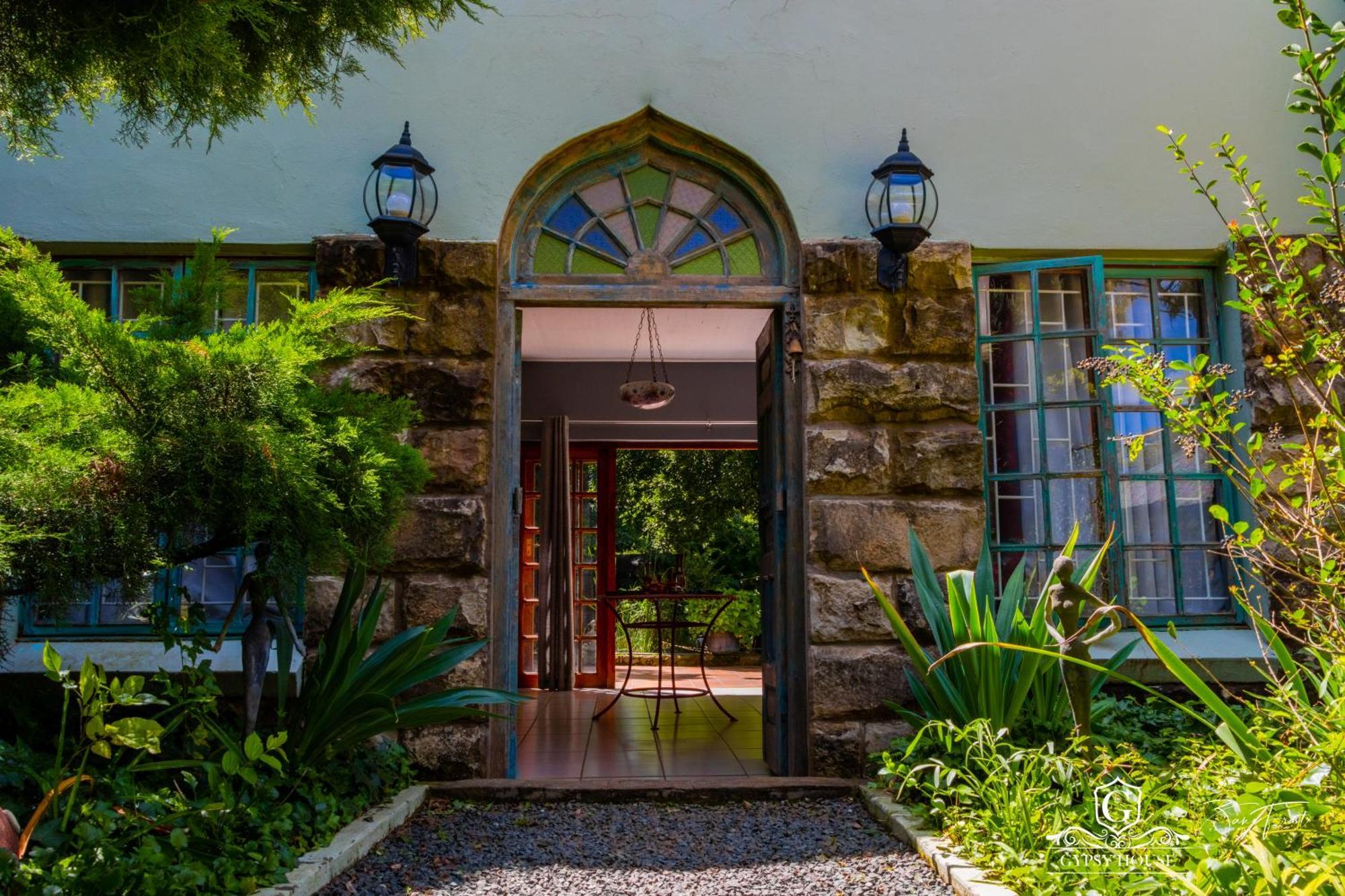Gypsy Guest House Clarens Dış mekan fotoğraf